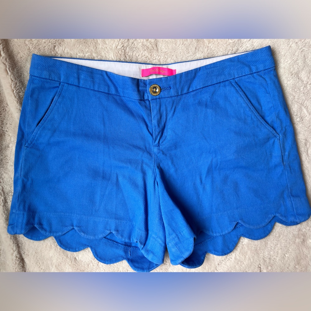 Lilly Pulitzer Blue Buttercup 5” Shorts Women Size 8